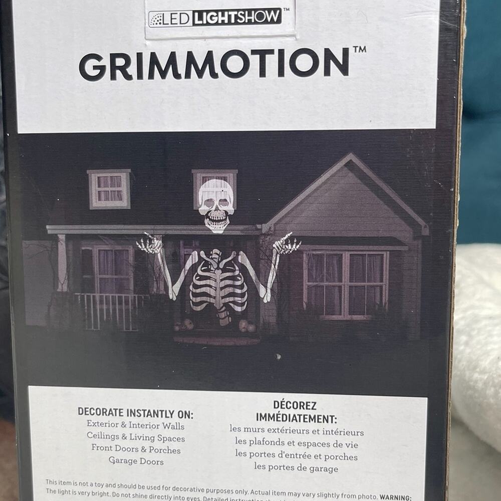 ♡ NIB HALLOWEEN GRIMMOTION LED LIGHT SHOW